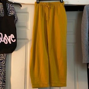 New J Crew golden honey Linen sm cuffed pants.